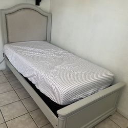 Twin Bed
