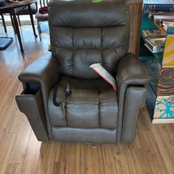 Lift Recliner 