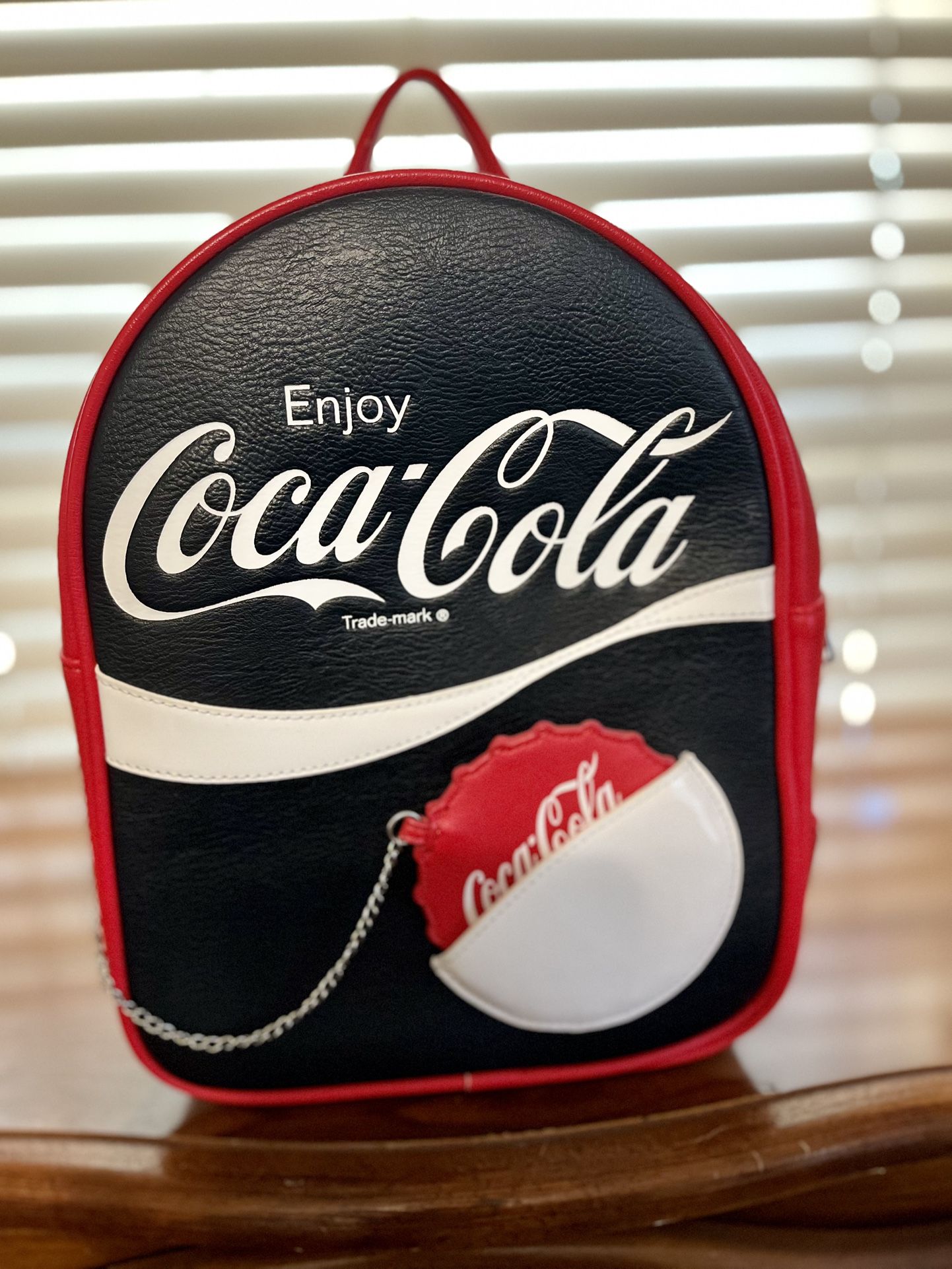 Lounge fly backpack