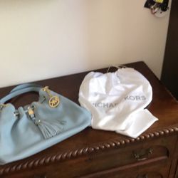 Michael Kors Handbag w/cover