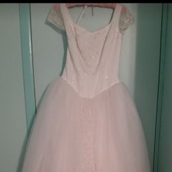 Wedding GOWN New Size 8  