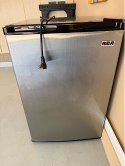 RCA mini fridge