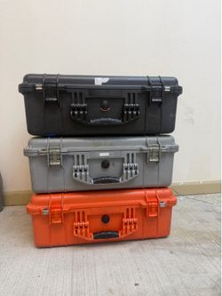 Pelican 1600 Hard Case