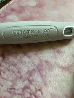 Olivia Garden Ceramic + Ion Hair Brush