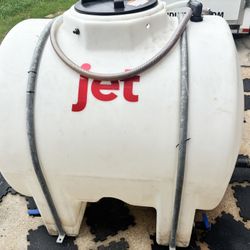 525 Gallon Potable Water Tank For Power Washing 