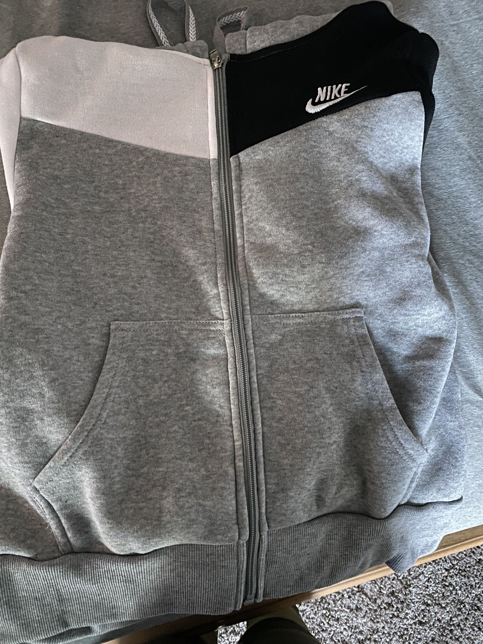 all pink nike sweatsuit