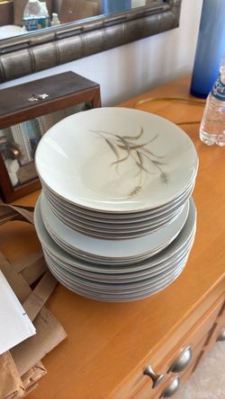 Mikasa dishes and assorted kitchen things