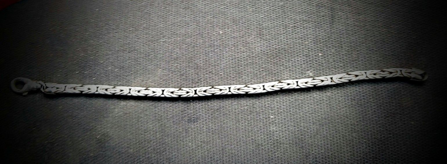 Silver bracelet 