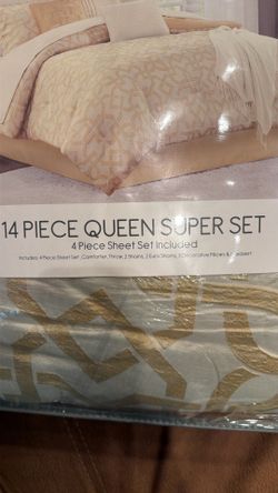 14 piece queen size Super set from Macy’s New in box
