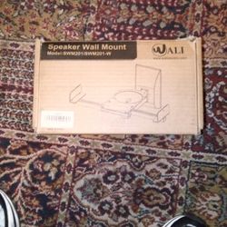 Speaker Wall Mounts