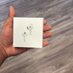 AirPod 4