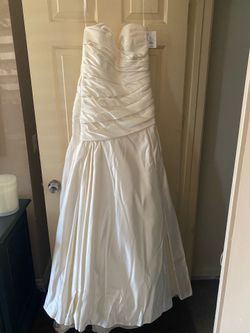 Women’s Wedding Dress David's Bridal Collection, MB3651