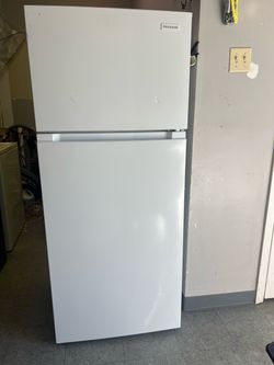 Frigidaire  28 inch top freezer