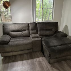 Pacifica Power Reclining Sectional Couch w/ Chaise Lounge 
