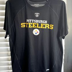 **VINTAGE** Reebok Pittsburgh Steelers - Black Shirt - Mens Med - Short-Sleeve