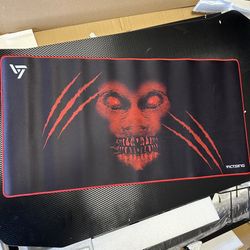 VictSing Gaming Mouse Mat Large Size (800×400×2.5mm) Extended Mouse Pad Water-Resistant Mouse Pad with Non-slip Rubber Base Black and Red