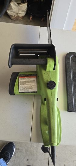 Chainsaw
