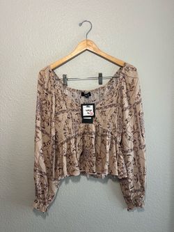 B Collection Blue Boho Smocked Peplum Blouse Size L NWT