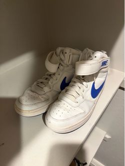 Boys nikes