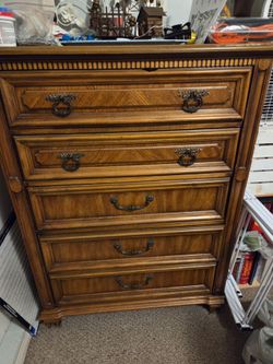 Dresser