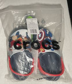 KIDS AVENGERS CROCS