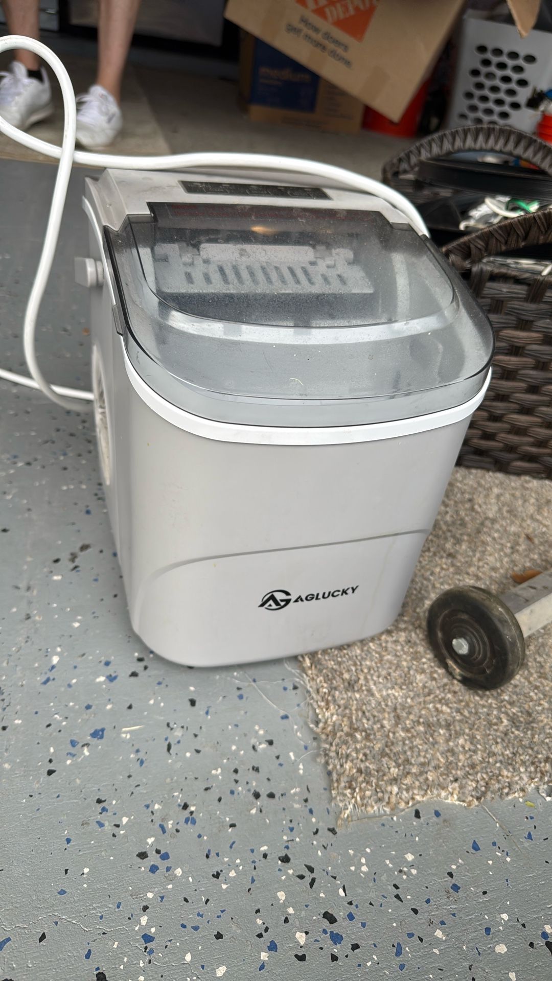Counter Top Ice Maker