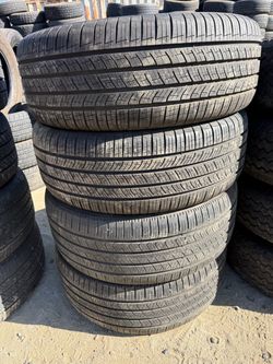 285/45r22  Pirelli tires en excelentes condiciones de vida las 4