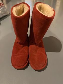 Bearpaw  Boots  Size 8