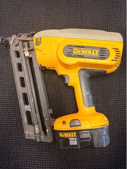 DEWALT NAILER AND STAPLER