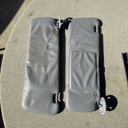 1(contact info removed) Toyota 4Runner Sun Visors Driver Passenger Pair set OEM GRAY W/ Mirror no light or clips