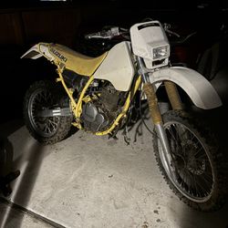 Dirt Bike 