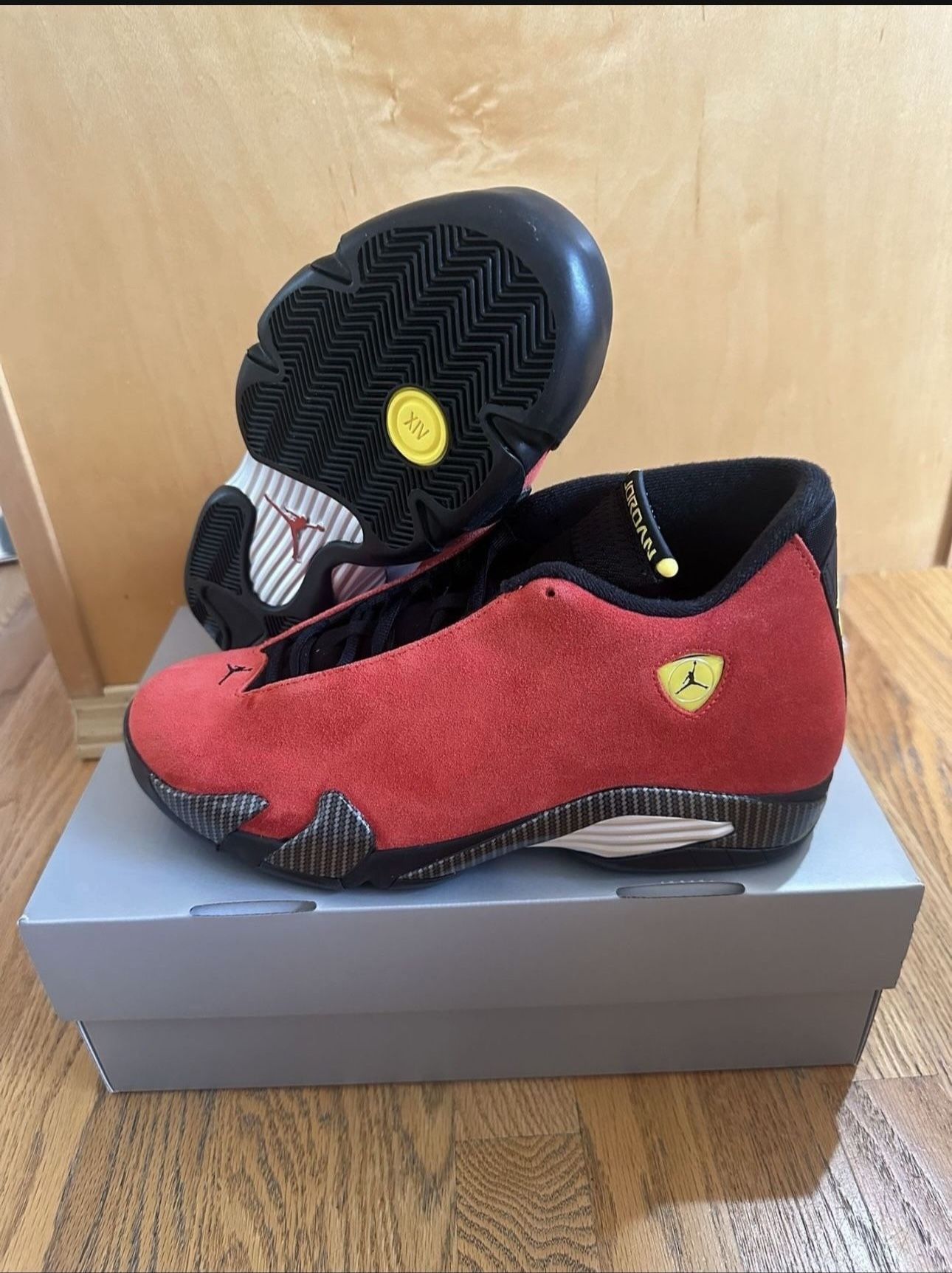 Air Jordan 14 Retro Ferrari (2025) IF5015-600 Size 11 Brand New