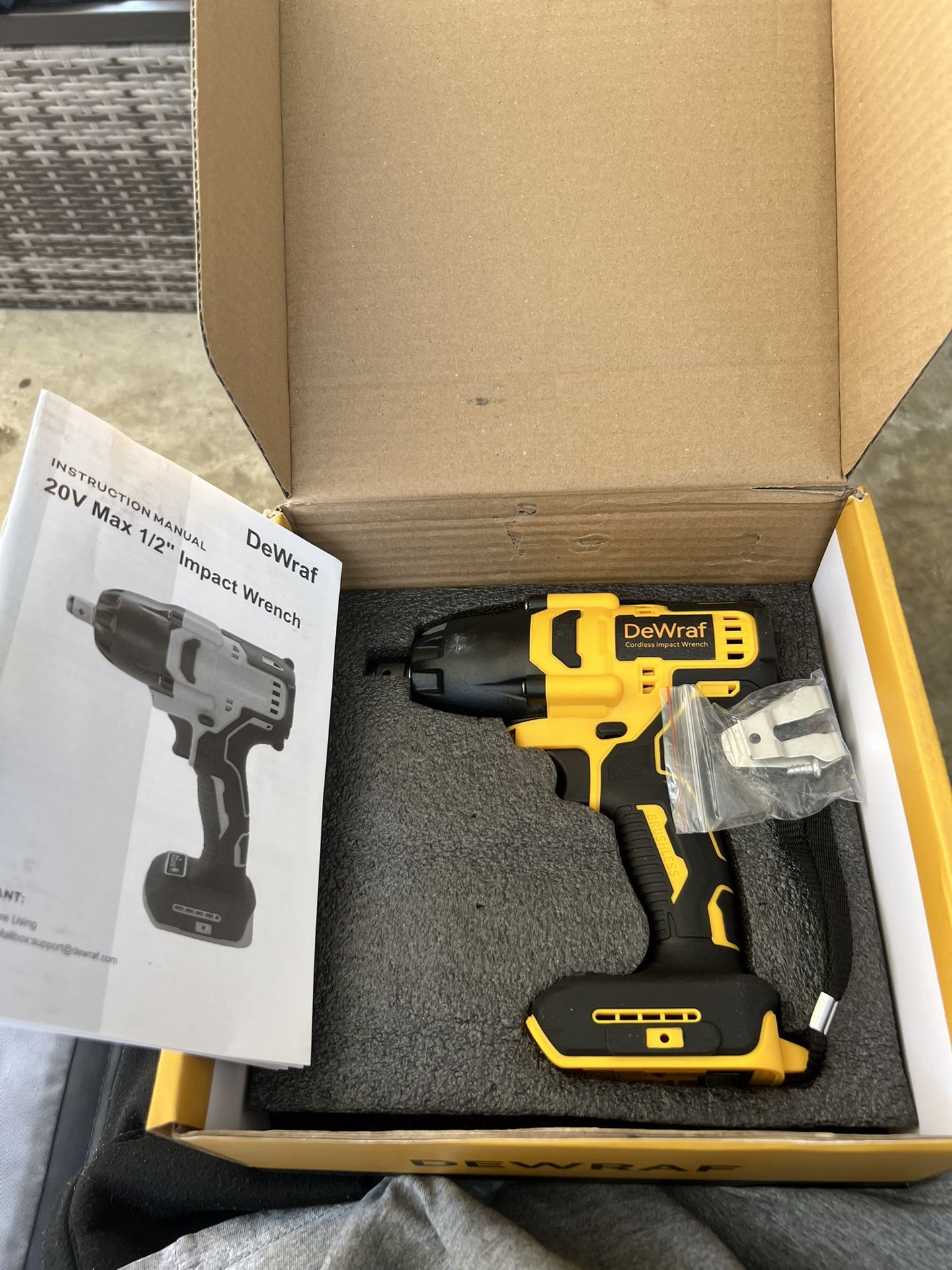 DEWRAF impact wrench
