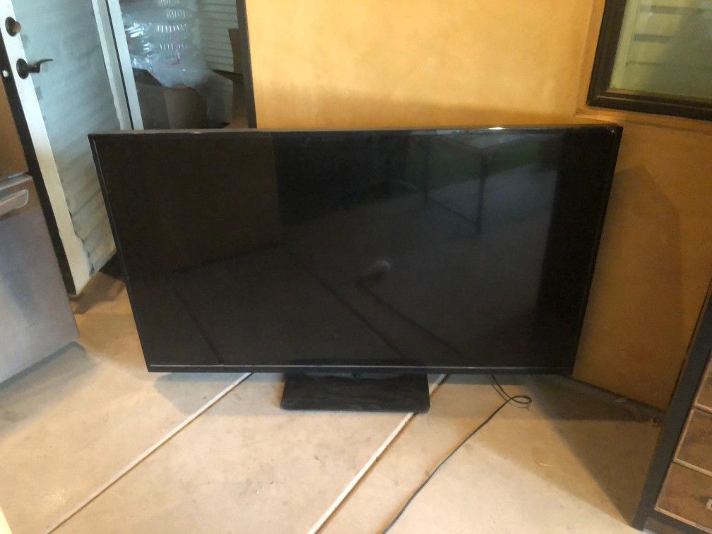65" Used Working TV and Frame Queen Bed Both for $49