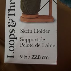 Yarn Holder