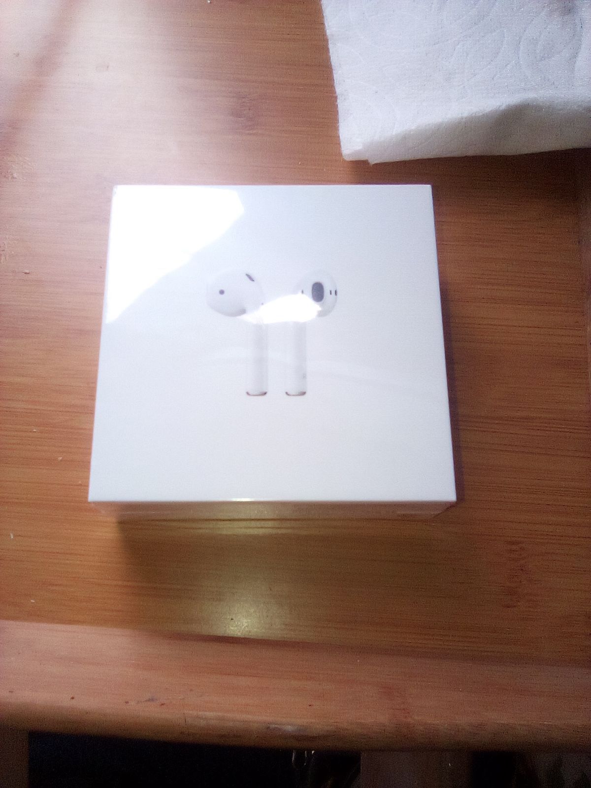 APPLE AIR PODS BRAND NEW
