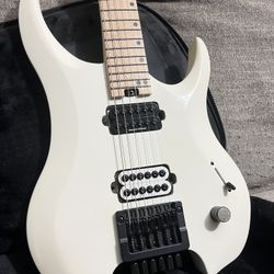 Legator Headless Guitar G6S Gloss White Invader Pickups EMG-89/60 