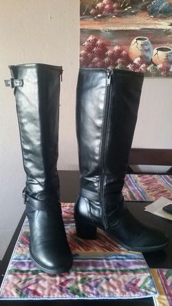 Botas en buen estado $ 12 #8 y medio