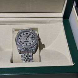 Luxury Moissanite Watch – Passes Diamond Tester – Brand New
