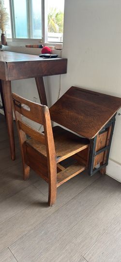 Beautiful vintage kids school desk