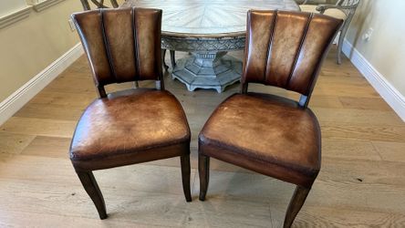 Pottery Barn Aged Brown Leather Nailhead Chairs Dinning Chairs Set of 2