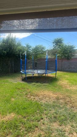 Trampoline 10’
