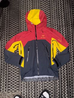 Arc'teryx Alpha SV Jacket