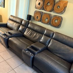 LIVING SPACES *Benz Gray Home Theater Leather 