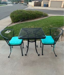 Patio set. Table and chairs. Brand new cushions. Very nice condition.