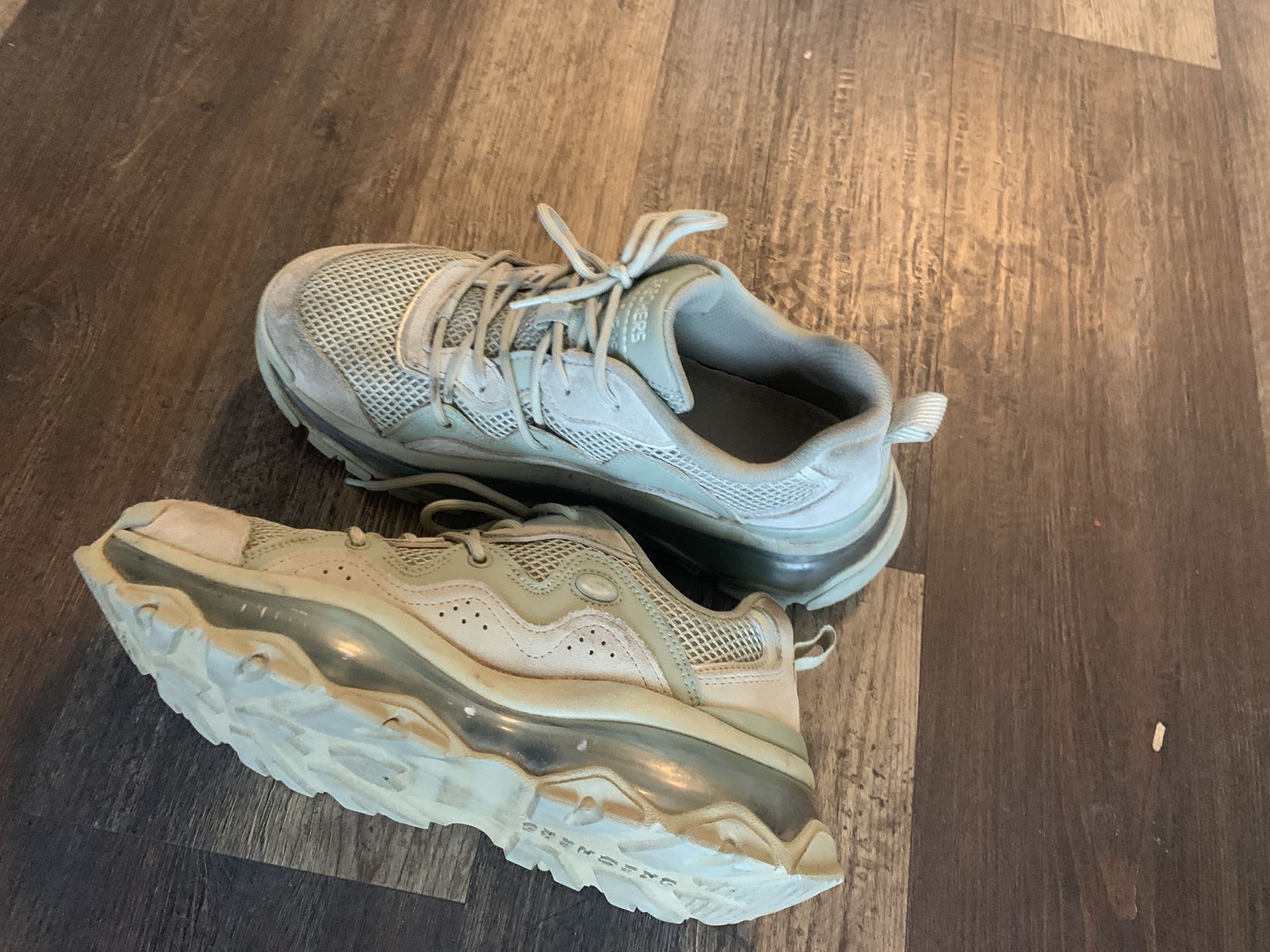 sketchers uno chaos