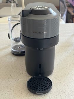 Nespresso espresso/coffee machine