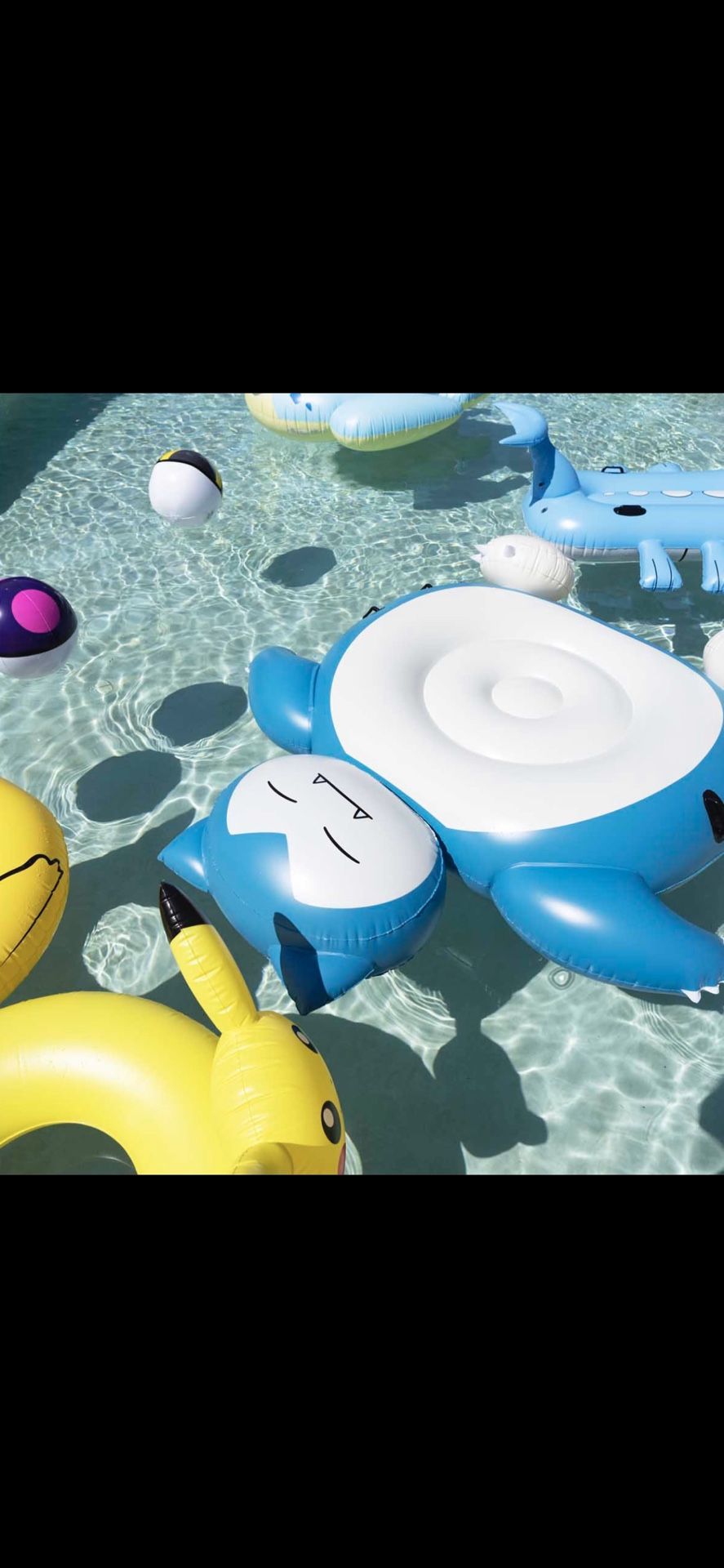 OFFICIAL POKÉMON CENTER SNORLAX POOL FLOATIE