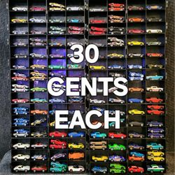 HOT WHEELS  HOT WHEELS  HOT WHEELS 