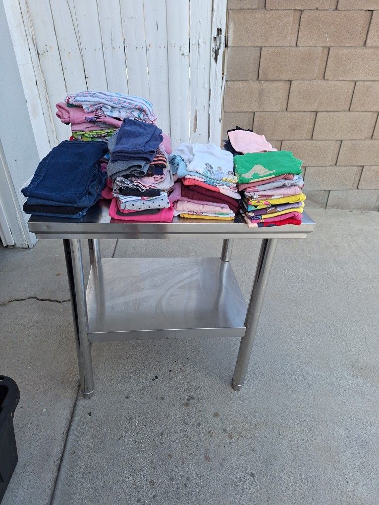 Little Girls Clothes